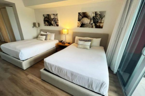 Studio with incredible views of Miami 2804B